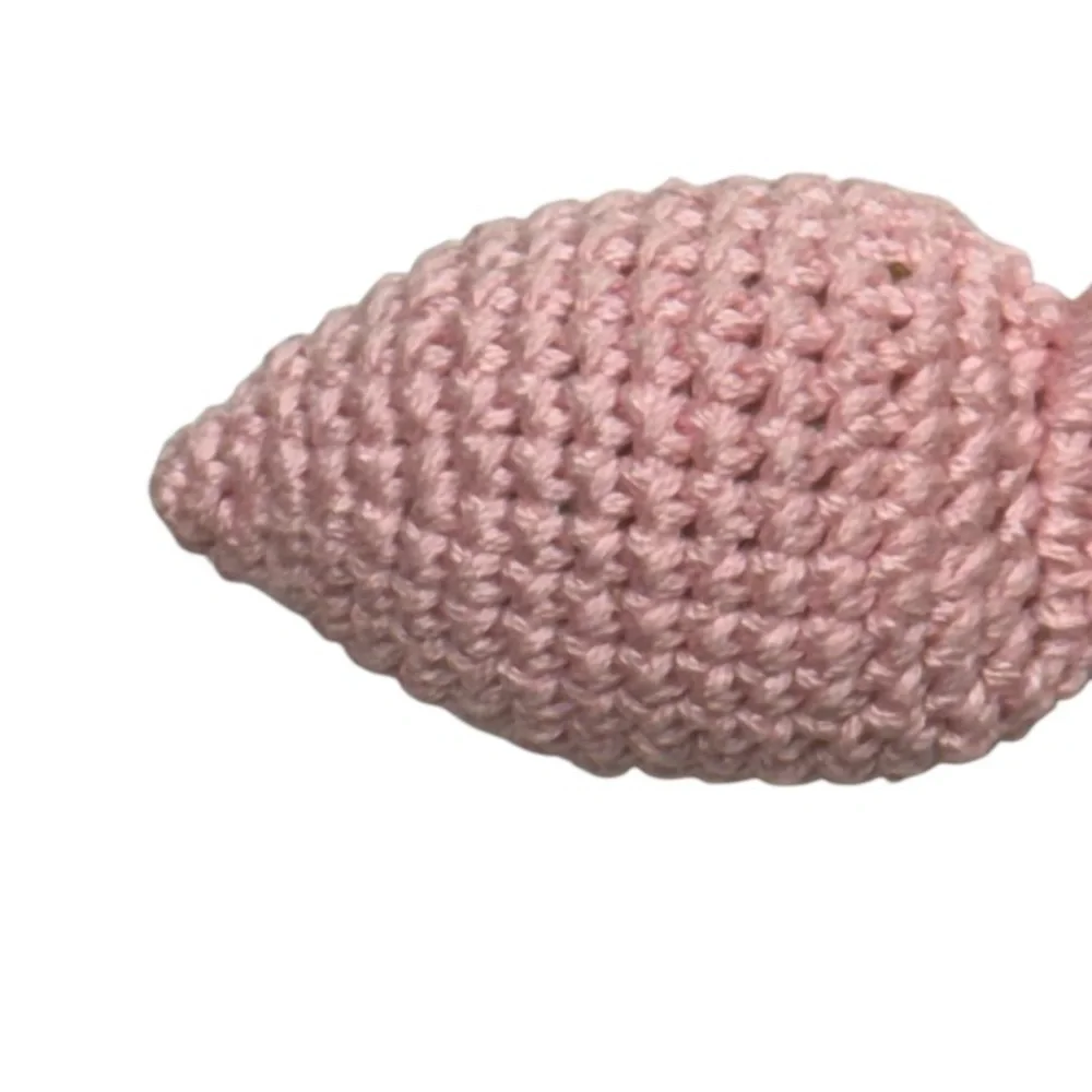 100% handmade crochet fish toy for cats with catnip inside! 100% cotton yarn.